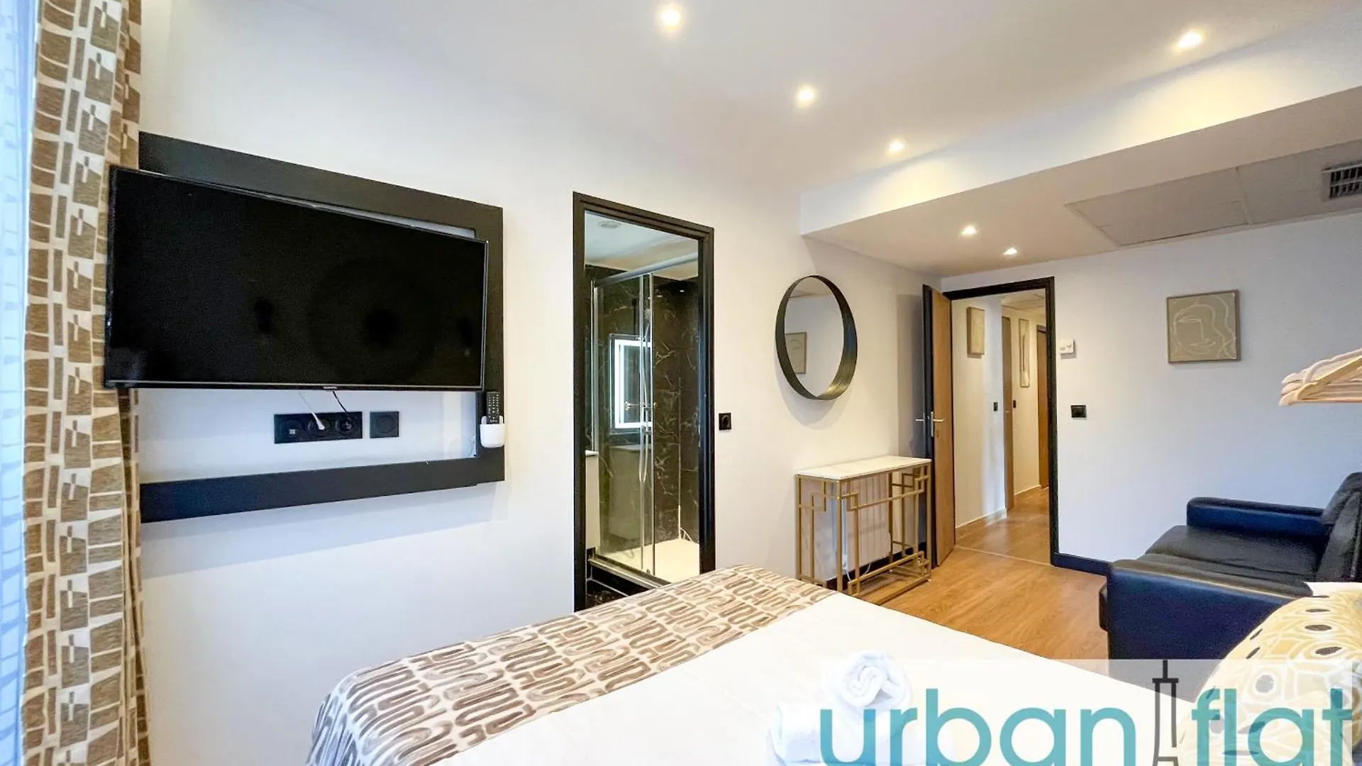 Urban Flat 128 - Beautiful 4 Bdr Flat Champs-Elysees Parigi