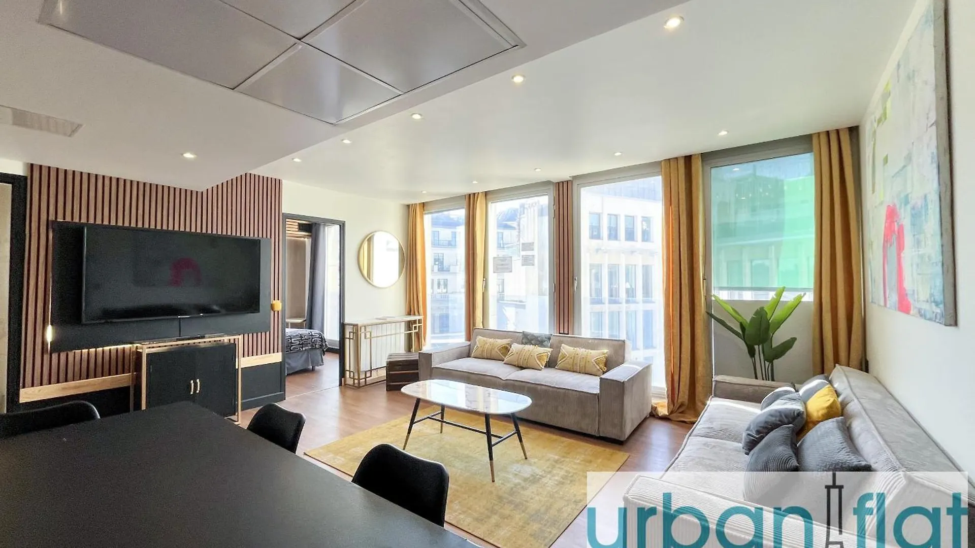 Urban Flat 128 - Beautiful 4 Bdr Flat Champs-Elysees Paris France